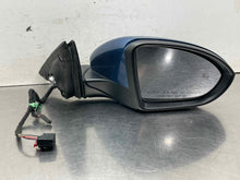 Load image into Gallery viewer, Side View Door Mirror Volkswagen Jetta 2019 - NW691876
