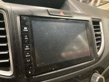 Load image into Gallery viewer, Radio Honda CR-V 2015 - NW692680