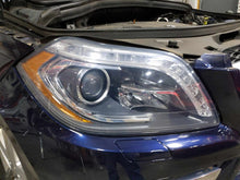 Load image into Gallery viewer, HEADLIGHT LAMP ASSEMBLY Gl350 Gl450 Gl550 GL63 AMG 13-16 Right - NW693512