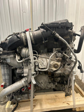 Load image into Gallery viewer, Engine Motor MERCEDES GL-CLASS 2015 - NW693478