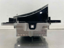 Load image into Gallery viewer, Speedometer Cluster Lincoln MKC 2017 - NW693428
