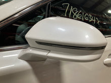 Load image into Gallery viewer, Side View Door Mirror Lincoln MKC 2017 - NW693612