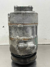 Load image into Gallery viewer, AC Compressor Lincoln MKC 2017 - NW693735
