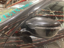 Load image into Gallery viewer, SIDE VIEW DOOR MIRROR Pathfinder 2018 18 2019 19 2020 20 Left - NW693742
