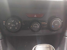Load image into Gallery viewer, Temperature Controls Subaru Impreza 2017 - NW694390