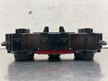Load image into Gallery viewer, Temperature Controls Subaru Impreza 2017 - NW694390