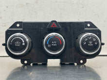 Load image into Gallery viewer, Temperature Controls DODGE 1500 PICKUP 2021 - NW694575
