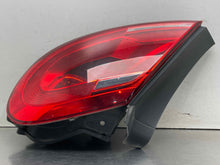 Load image into Gallery viewer, TAIL LIGHT LAMP ASSEMBLY Volkswagen Beetle 12 13 14 15 16 Right - NW695499