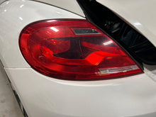 Load image into Gallery viewer, TAIL LIGHT LAMP ASSEMBLY Volkswagen Beetle 12 13 14 15 16 Left - NW695500