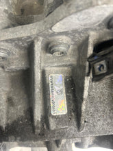 Load image into Gallery viewer, Transmission Volkswagen EOS 2016 - NW696060