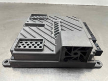 Load image into Gallery viewer, Radio MERCEDES C-CLASS 2020 - NW695859