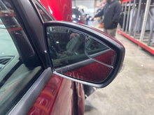 Load image into Gallery viewer, Side View Door Mirror Buick C-MAX 2017 - NW695857