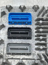 Load image into Gallery viewer, ECU ECM Computer GMC Yukon 2018 - NW696348