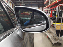 Load image into Gallery viewer, SIDE VIEW DOOR MIRROR Toyota Venza 2015 15 2016 16 Right - NW697825