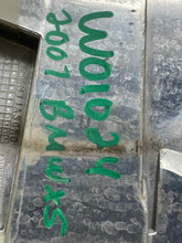 Load image into Gallery viewer, OUTER TAIL LIGHT LAMP BMW X5 X5M 07 08 09 10 Right - NW697978