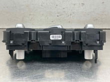 Load image into Gallery viewer, Temperature Controls Volkswagen Beetle 2017 - NW698142