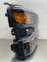 Load image into Gallery viewer, Headlight Lamp Assembly SILVERADO 1500 PICKUP 2019 - NW700359