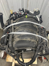 Load image into Gallery viewer, Engine Motor SILVERADO 1500 PICKUP 2019 - NW700409