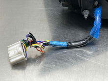 Load image into Gallery viewer, SIDE VIEW DOOR MIRROR Infiniti Q50 2016 16 2017 17 Left - NW700514