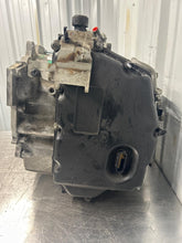 Load image into Gallery viewer, TRANSMISSION Ford Escape 2015 15 2016 16 2WD - NW697983