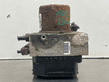 Load image into Gallery viewer, ABS ANTI-LOCK BRAKE PUMP F250SD Pickup F350SD Pickup 14 15 16 - NW699794