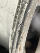 Load image into Gallery viewer, WHEEL RIM F250SD Pickup F350SD Pickup 09-16 18x8 ALUM 18x8, 8 lug, 170mm - NW700022
