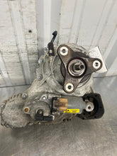 Load image into Gallery viewer, TRANSFER CASE BMW 530xi 528xi 328xi 332xi 2006 06 2007 07 2008 08 09 2010 10 - NW700334
