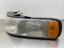 Load image into Gallery viewer, Headlight Lamp Assembly Cadillac Seville 1999 - NW700914