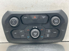 Load image into Gallery viewer, Temperature Controls Jeep Renegade 2018 - NW701833