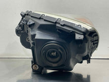 Load image into Gallery viewer, HEADLIGHT LAMP ASSEMBLY Honda CR-V 07 08 09 10 11 Right - NW701973