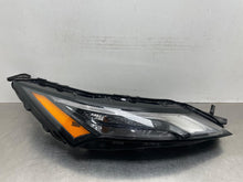 Load image into Gallery viewer, Park Lamp Light Nissan Rogue 2022 - NW702823