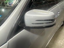 Load image into Gallery viewer, SIDE VIEW DOOR MIRROR E250D E300 E350 E400 E550 E63 11-14 Left - NW702555