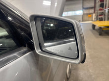 Load image into Gallery viewer, SIDE VIEW DOOR MIRROR E250D E300 E350 E400 E550 E63 11-14 Right - NW702556