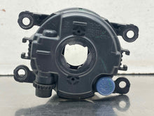 Load image into Gallery viewer, FOG LAMP LIGHT NV3500 Pathfinder Sentra Titan Titan XD 10-20 Bumper Mounted - NW702821