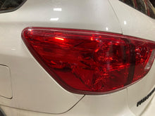 Load image into Gallery viewer, OUTER TAIL LIGHT LAMP Nissan Pathfinder 17 18 19 20 Left - NW702815