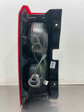 Load image into Gallery viewer, TAIL LIGHT LAMP ASSEMBLY Hummer H3 06 07 08 09 10 Right - NW702809