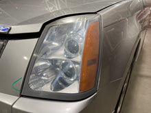Load image into Gallery viewer, HEADLIGHT LAMP ASSEMBLY Cadillac SRX 04 05 06 07 08 09 Left - NW703555