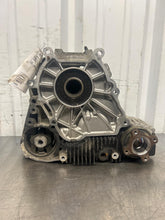 Load image into Gallery viewer, TRANSFER CASE BMW 530xi 528xi 328xi 332xi 2006 06 2007 07 2008 08 09 2010 10 - NW703414