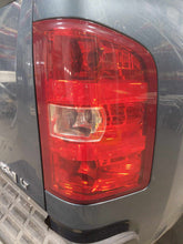 Load image into Gallery viewer, TAIL LIGHT LAMP Silverado 1500 Pickup Silverado 2500 07-14 Right - NW704061