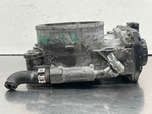 Load image into Gallery viewer, THROTTLE BODY LR4 Range Rover Range Rover Sport 10 11 12 13 - NW704063