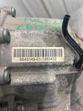 Load image into Gallery viewer, TRANSFER CASE 228I 320i 328D 328i 328I GT 335i 335i GT 428i 435i 12-15 - NW704323
