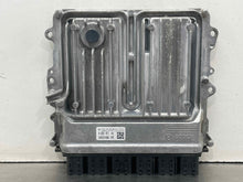 Load image into Gallery viewer, ECU ECM COMPUTER BMW 330i 2017 17 2018 18 2019 19 - NW704307