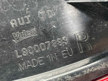 Load image into Gallery viewer, TAIL LIGHT LAMP ASSEMBLY Volvo S60 XC60 12 13 14 15 16 17 Right - NW704647