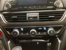 Load image into Gallery viewer, Temperature Controls Honda Accord 2019 - NW704713