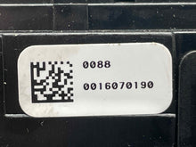 Load image into Gallery viewer, FRONT TEMPERATURE CONTROLS BMW X1 X2 16 17 18 19 20 - NW705571