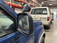 Load image into Gallery viewer, SIDE VIEW MIRROR Frontier Xterra 98 99 00 01 - 04 Right - NW705354