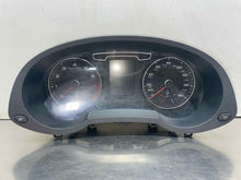 Load image into Gallery viewer, SPEEDOMETER CLUSTER Audi Q3 2015 15 2016 16 2017 17 - NW705400