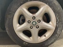 Load image into Gallery viewer, Wheel Rim Jaguar XK8 2001 - NW706255