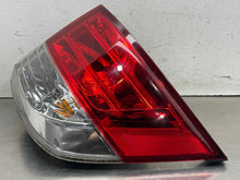 Load image into Gallery viewer, OUTER TAIL LIGHT LAMP Honda Odyssey 14 15 16 17 Right - NW706407
