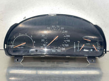 Load image into Gallery viewer, SPEEDOMETER CLUSTER SAAB 9-3 9-5 2000 00 2001 01 AUTO - NW707214